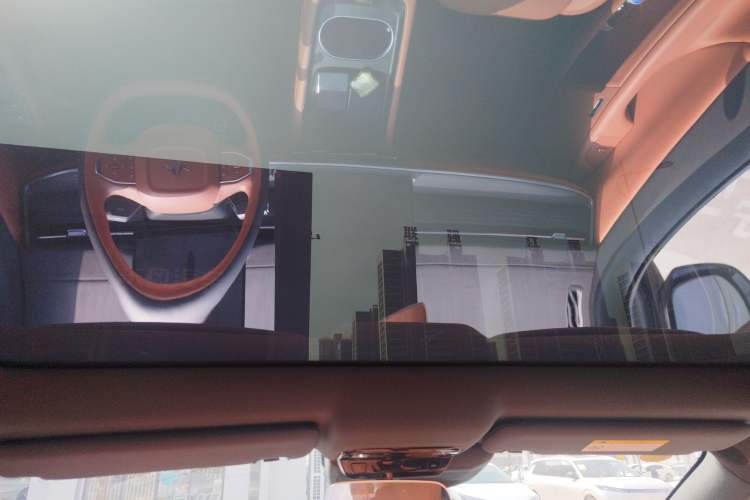 Used Dongfeng eπ eπ007 2025 Model Pure-Electric 565 All-Wheel-Drive Max Leading Edition