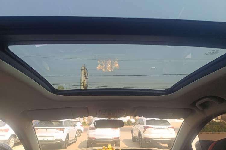 Used SOL X8 2021 300T DCT Panoramic Luxury Edition 5 Seats