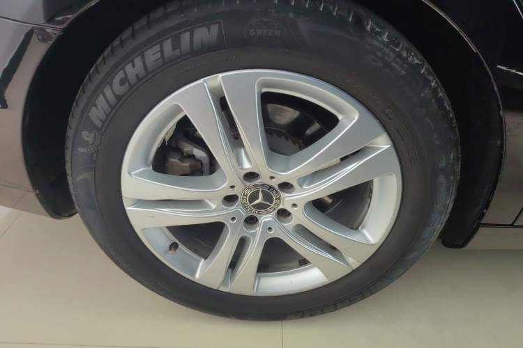 Used Mercedes-Benz S-Class 2017 S 320 L Business Model
