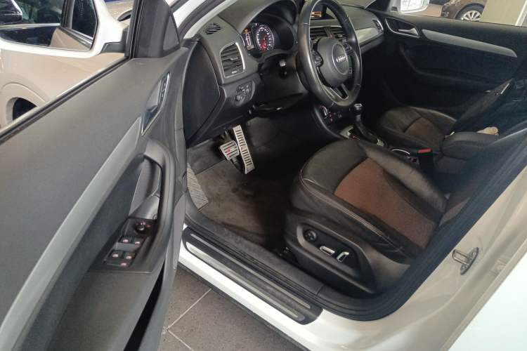 Used Audi Q3 2017 35 TFSI Fashion Model