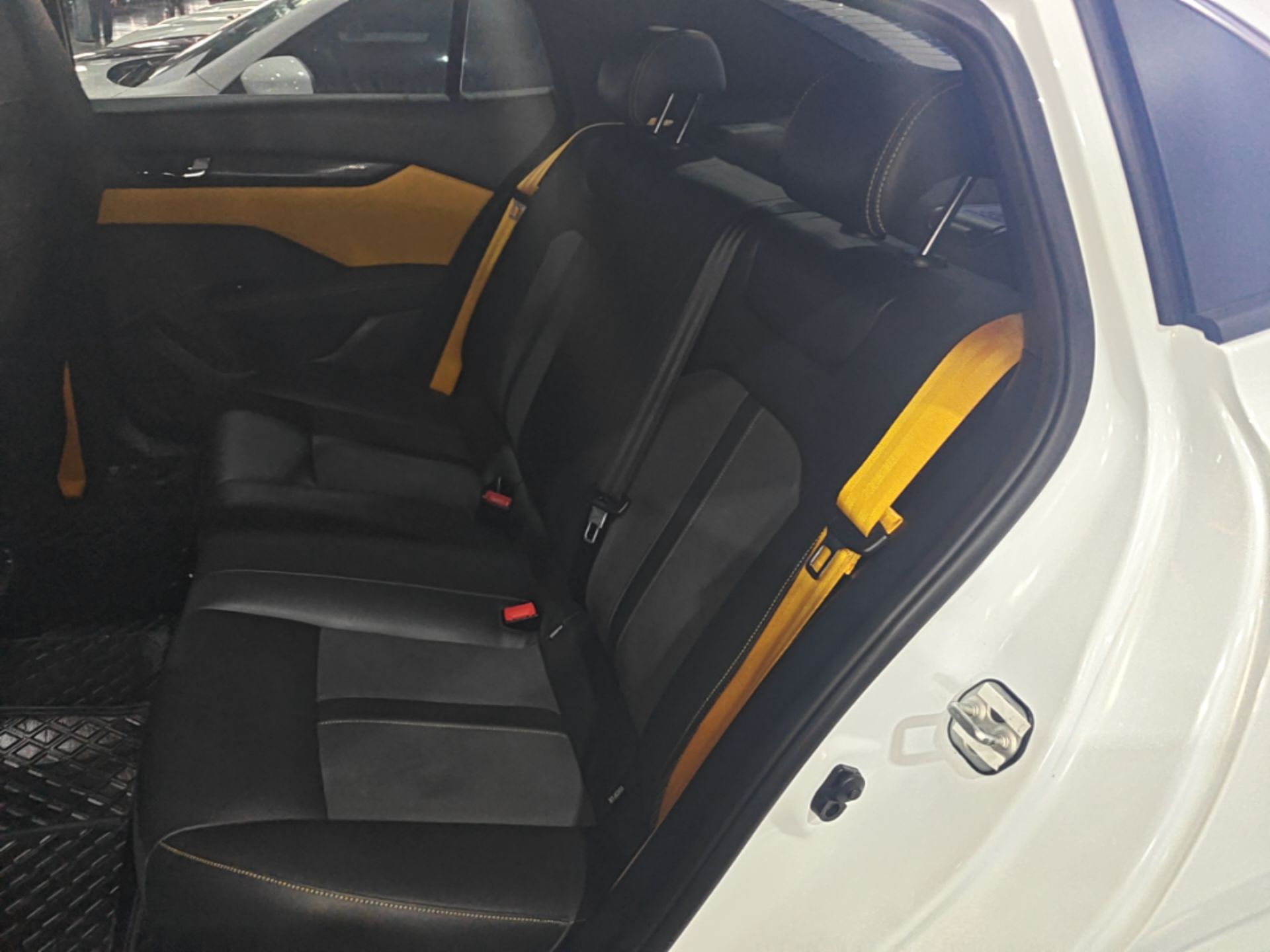 Dongfeng Aeolus Yixuan 2023 Mach Edition 1.5T Automatic Pursuit Rider Version — снимка 20