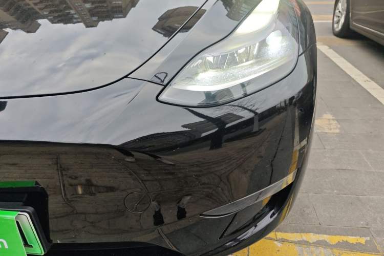 Used Tesla Model Y 2021 Standard Range Rear-Wheel Drive Version