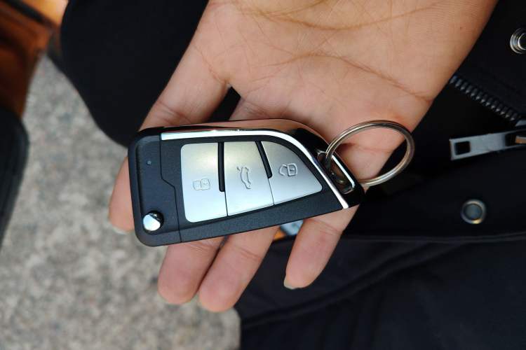 Used Volkswagen Polo 2014 1.6L Cross Polo Automatic