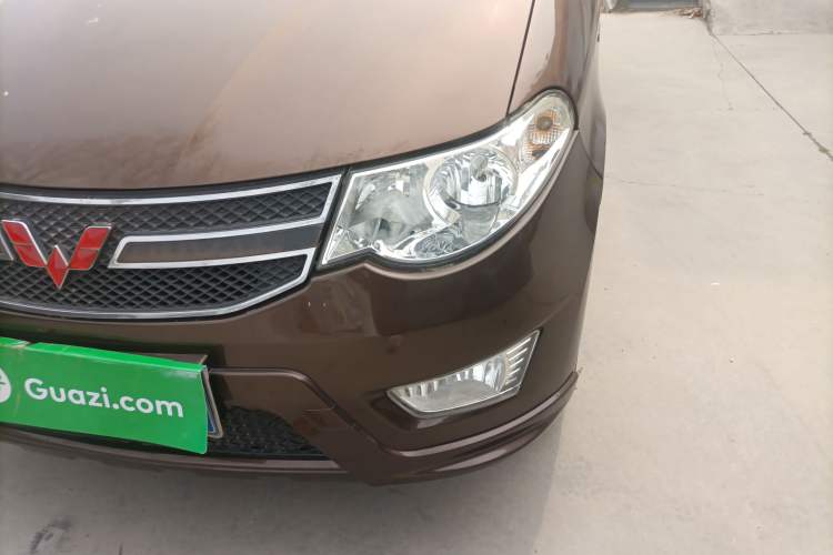 Used Wuling Hongguang 2014 1.5L S Standard Version
