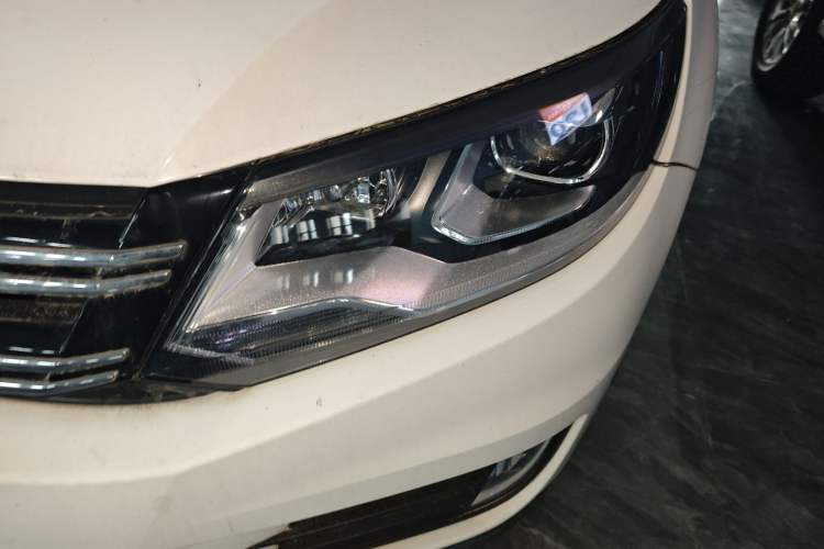 Used Volkswagen Tiguan L 2015 1.8TSI Automatic All-Wheel-Drive Luxury Model