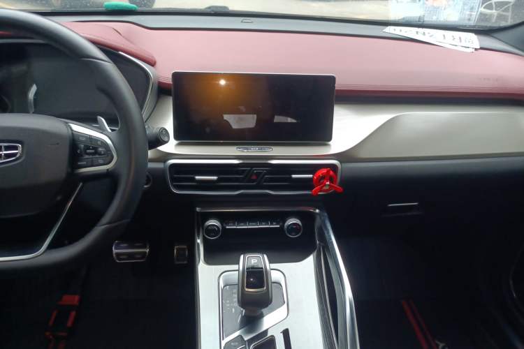 Used Geely Auto Coolray 2019 Sport Model 260T DCT Patrol China V Standard
