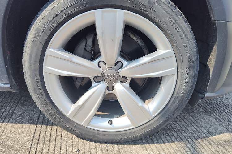 Used Audi A4 (Import) 2014 40 TFSI allroad quattro plus version