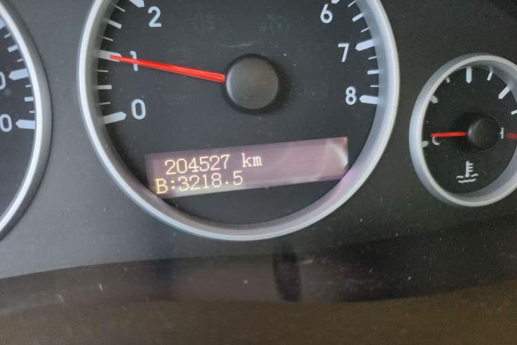 Used Buick GL8 2012 2.4L BASE Comfort Edition