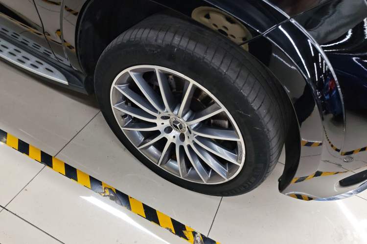 Used Mercedes-Benz GLS 2017 GLS 500 4MATIC
