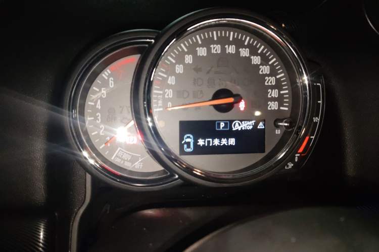 Used MINI Countryman 2019 1.5T COOPER ALL4 Artist Weekend Travel Edition
