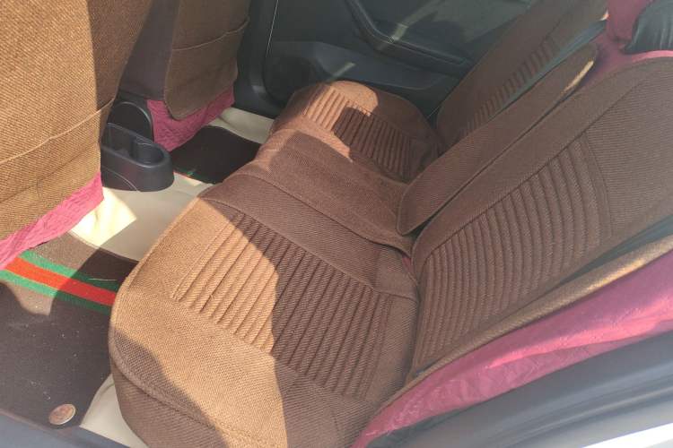 Used Volkswagen Jetta 2017 1.4L Manual Fashion Edition