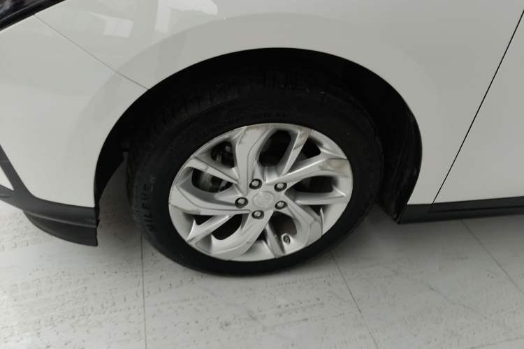 Used Buick Velite 6 2023 430km Range Commuter Version