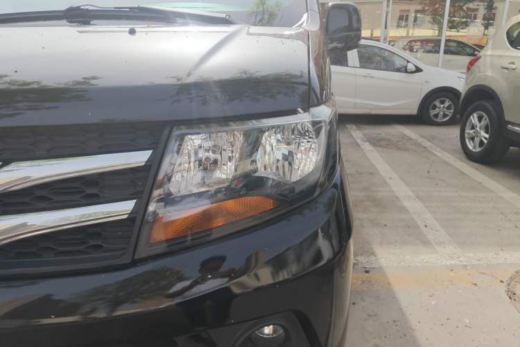 Used JAC Refine M3 2015 Maker Edition 1.6L Luxury Smart Version Left Front Headlight