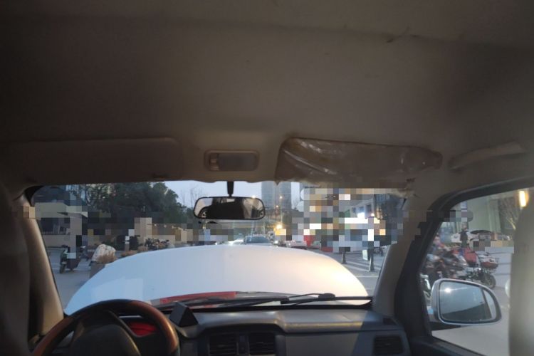 Used Wuling Rongguang 2014 1.2L S Base Model
