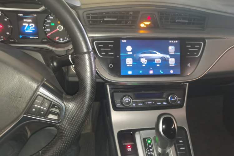 Used Geely Auto Emgrand GL 2018 1.4T DCT Elite Smart Connectivity Version
