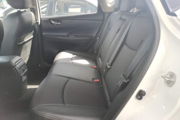 Used Nissan Tiida 2021 1.6L CVT Smart Drive Edition
