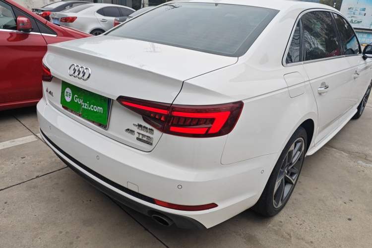 Used Audi A4L 2018 30th Anniversary Edition 45 TFSI quattro Sport model