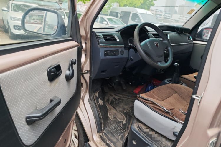 Used Jinbei Hiace X30 