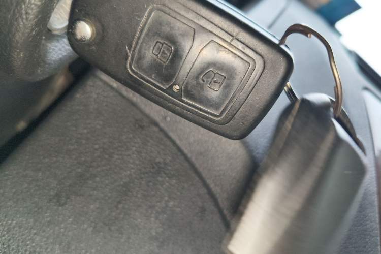 Used CHANGAN KAICHENG Ruixing M60 2020 1.5L Base Version China VI Standard 2-Seater Van with DAM15KR Engine Vehicle Key