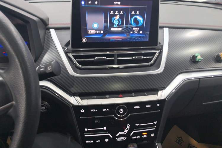 Used Venucia T60 2020 1.6L Manual Smart Vision Version China VI Standard