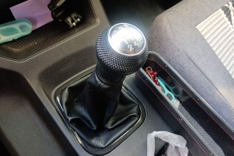 Used FORTHING Lingzhi 2023 M5L 1.6L Base Model 7 Seats
