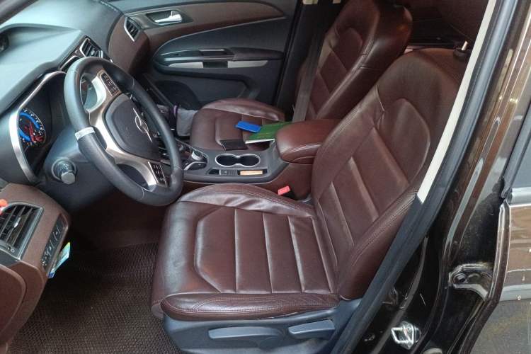 Used Haima V70 2016 1.5T Automatic "Comfort & Enjoyment" 6-Seater
