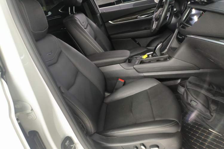 Used Cadillac XT5 2022 2.0T Four-Wheel Drive Luxury Version (Hummingbird Edition)