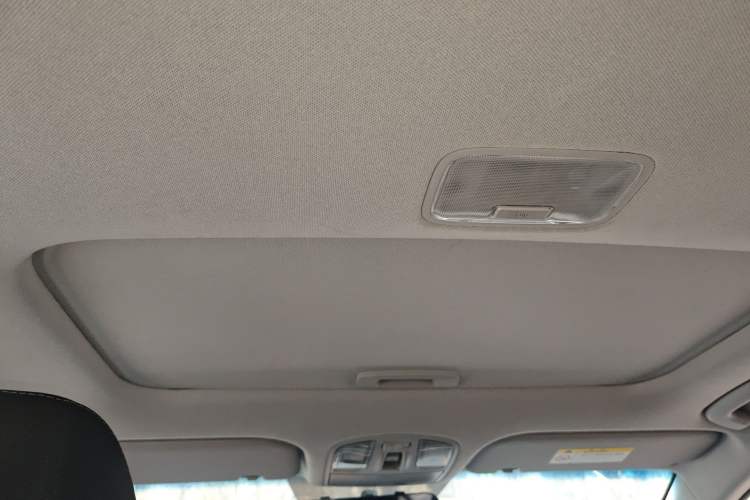 Used Hyundai Elantra (6th Generation / Lingdong) 2016 1.6L Automatic ZhiXuan – Elite Version