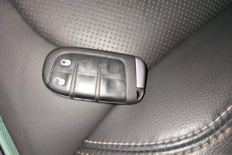 Used Jeep Compass 2019 200T Automatic Family Edition - Connected Large Screen Version
