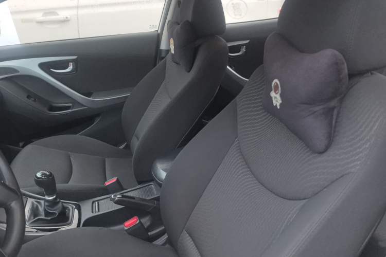 Used Hyundai Elantra (5th Generation / Langdong) 2016 1.6L Manual Luxury Model