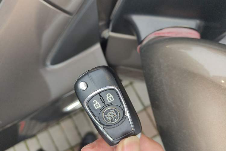 Used Buick GT 2017 15N Automatic Elite Version
