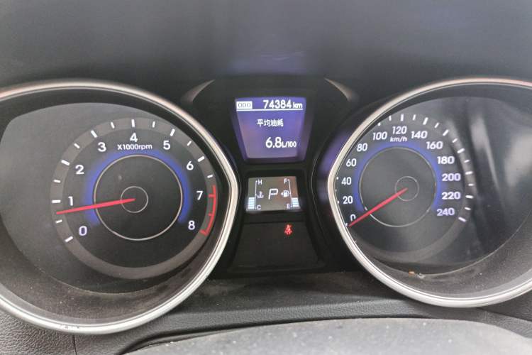 Used Hyundai Elantra (5th Generation / Langdong) 2016 1.6L Automatic Prestige Model