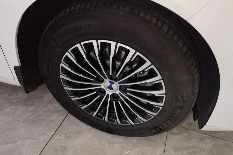 Used Denza D9 2022 DM-i 970 Four-Wheel Drive Prestige Model