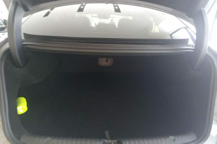 Used BYD Han 2025 DM-i 125KM LiDAR-Powered Intelligent Driving Model Trunk