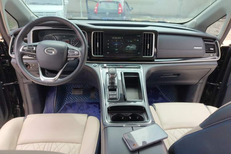 Used GAC Trumpchi M8 2021 Lingxiu Series 390T Deluxe Edition Center Console