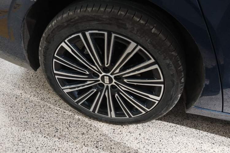 Used Geely Galaxy A7 2025 Model EM-i 150km Starship Edition
