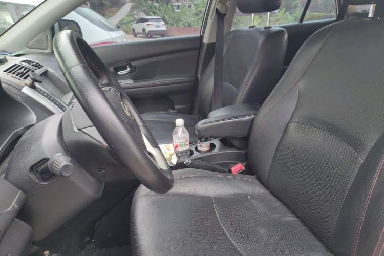 Used BYD S6 2014 2.4L Automatic Prestige 5-Seater