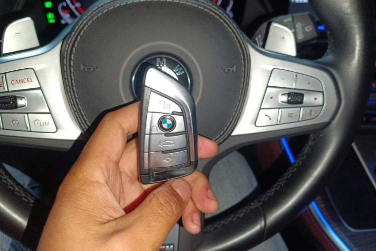 Used BMW X5 2022 Restyled xDrive 40Li M Sport Package