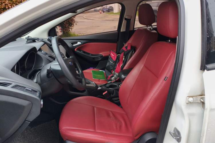 Used Ford Focus 2012 Hatchback 1.6L Automatic Comfort Model
