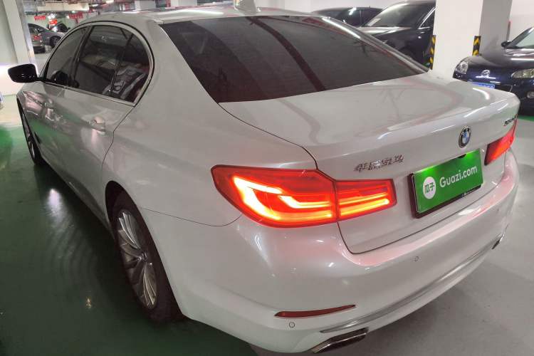 Used BMW 5 Series 2018 530Li Leading Edition Luxury Package Exterior 2