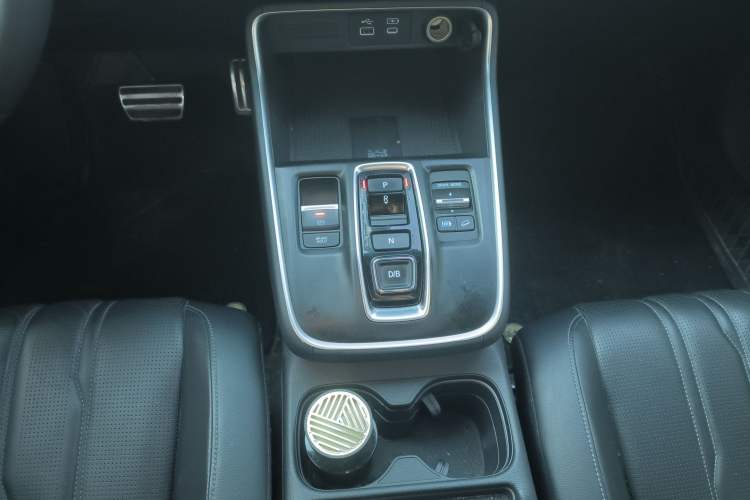 Used Honda Breeze New Energy 2023 ePHEV Premium Edition Gear Lever