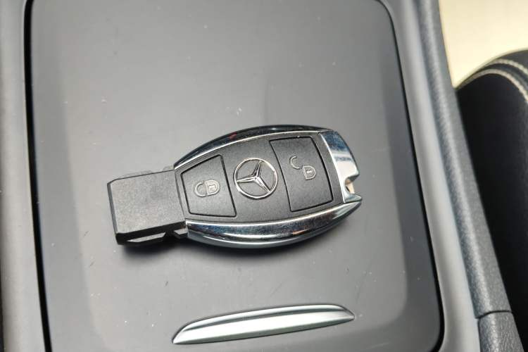 Used Mercedes-Benz GLA 2016 GLA 200 Fashion Model
