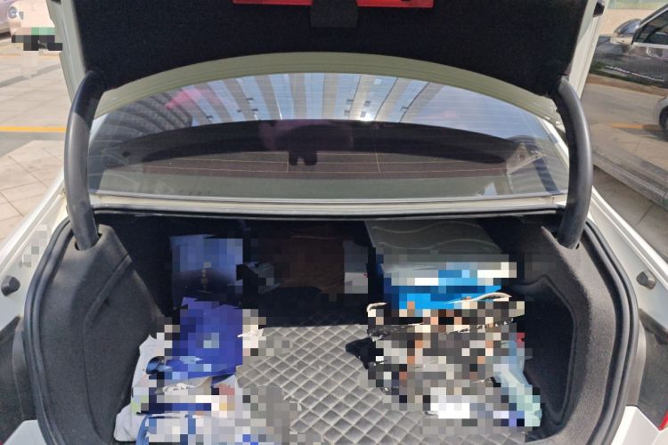 Used Audi A4L 2015 35 TFSI Automatic Comfort Model Trunk