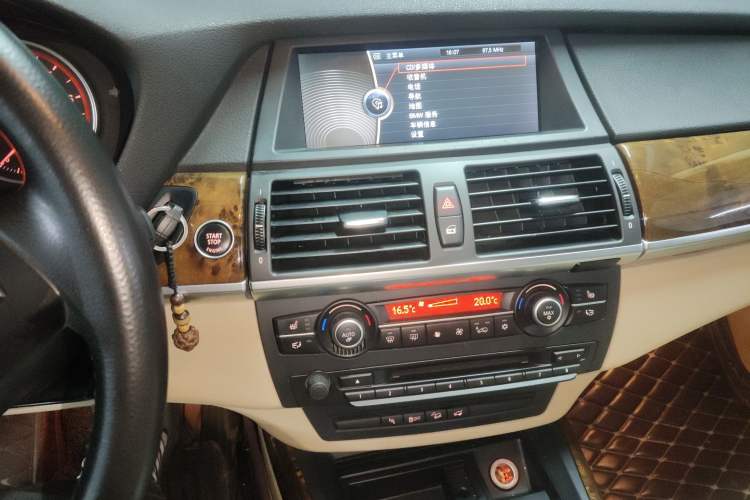 Used BMW X5 2011 xDrive35i Leading Model
