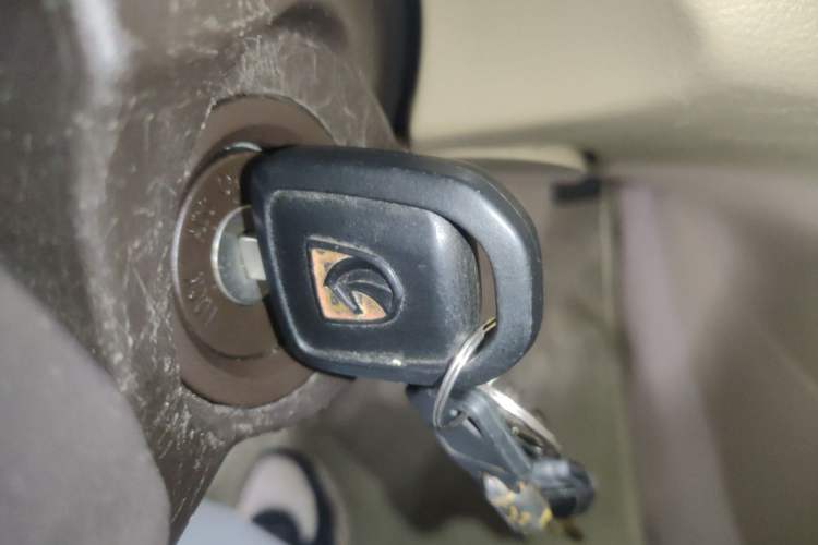 Used Baojun 730 2016 1.5L Manual Comfort Version 7 Seats China V Emission Standard