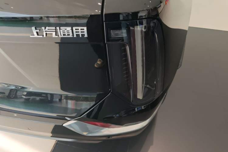 Used Cadillac OPTIQ 2024 Standard Range Version
