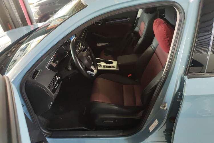 Used Honda Integra 2023 2.0L eHEV Sharp – Premium Edition Left Front Seat