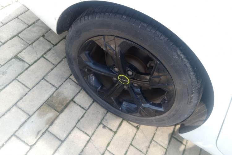 Used Roewe i6 MAX New Energy 2020 1.5T PHEV Cool & Stylish Skyroof Edition