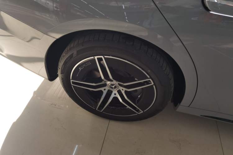 Used Mercedes-Benz E-Class 2024 E 300 Fashion Sport Edition
