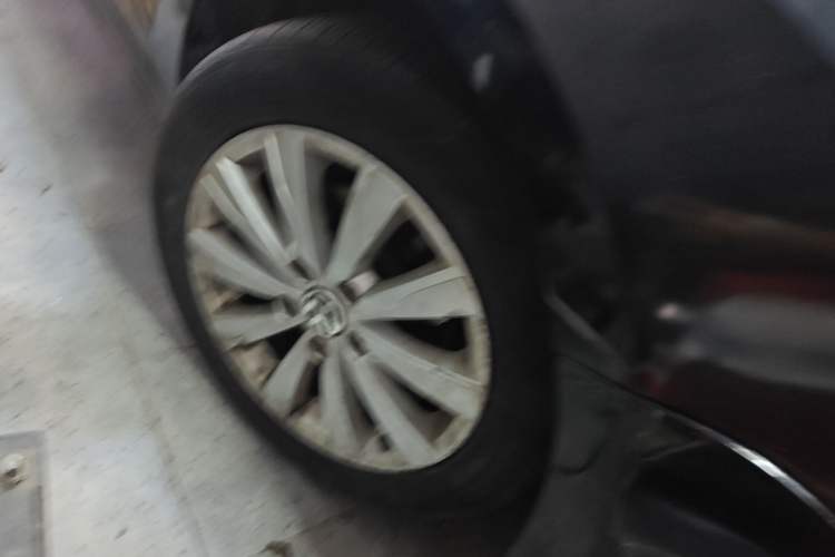 Used Volkswagen Sagitar 2014 1.6L Automatic Comfort Model
